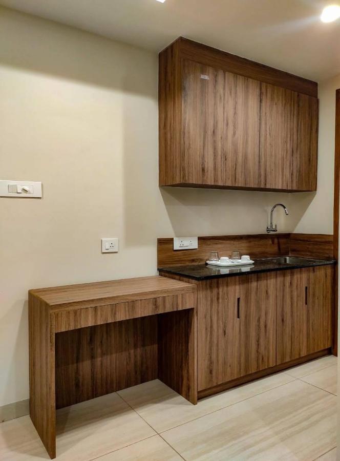 Rr Mount Elite Suites Chennai Zewnętrze zdjęcie