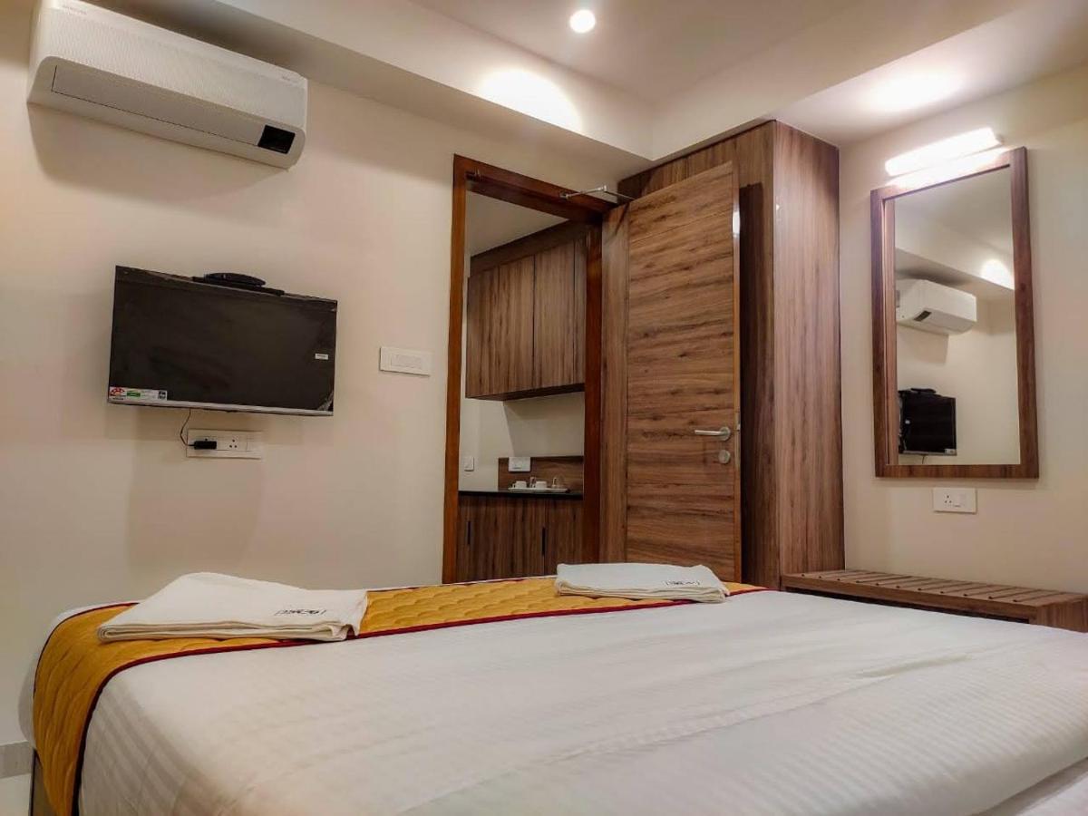 Rr Mount Elite Suites Chennai Zewnętrze zdjęcie