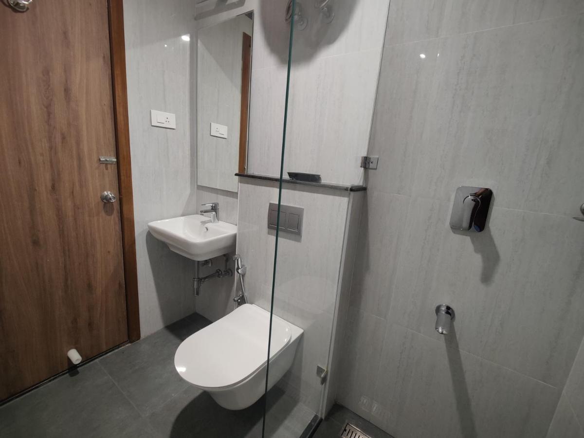 Rr Mount Elite Suites Chennai Zewnętrze zdjęcie